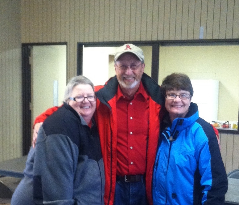 Enjoying the 2014 Labor Day Picnic are Theresa Sims (from left), Fayetteville Mayor Lioneld Jordan and Local 965 President Betty Martin. Theresa, who passed April 16, 2016, was a devoted AFSCME 965 member. We miss her very much.